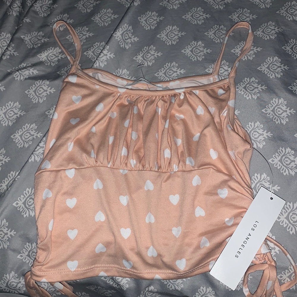 medium tank top